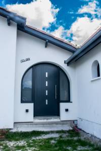 Porte d'entrée en aluminium arrondie - Bourg-en-Bresse Ambérieu-en-Bugey Meximieux 01