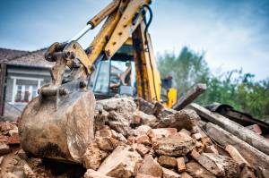 Démolir sa maison pour reconstruire à Tours.