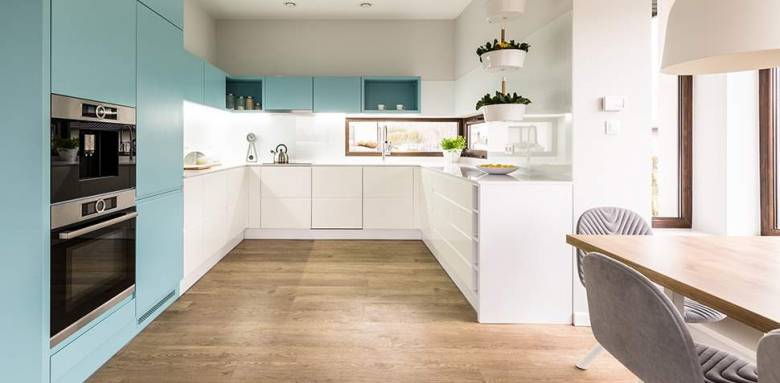 Revêtement de sol cuisine en vinyle façon bois