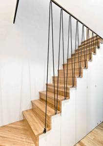 Choisir son escalier, droit avec placards intégrés - Nantes 44
