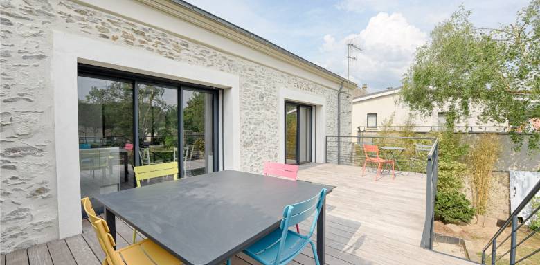 Aménagement d'une terrasse sur pilotis - Bourg-en-Bresse 01