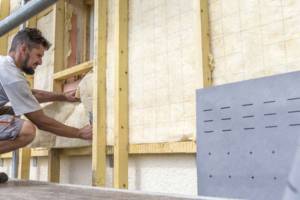 Isolation de murs en structure bois