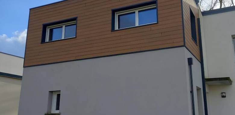 Surélévation en ossature bois avec bardage bois à Nantes - 44