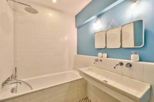 Tendances 2023 en rénovation de salle de bains à Meudon