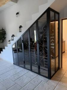 Modèle 1 cave à vin sous escalier