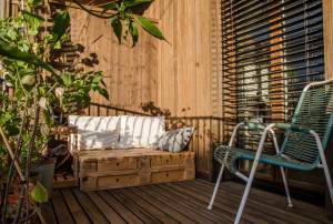 Agrandir son espace avec une terrasse sur pilotis