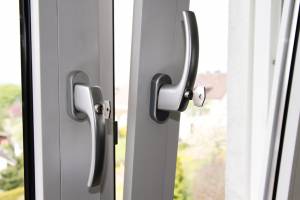 Remplacer des menuiseries à Royan