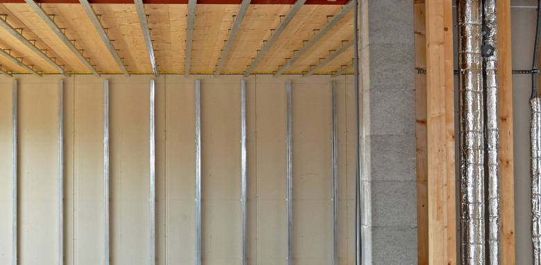 Isolation phonique par l'intérieur des plafonds de la maison - Nantes 44