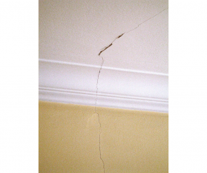 Réparer fissure plafond Pontarlier