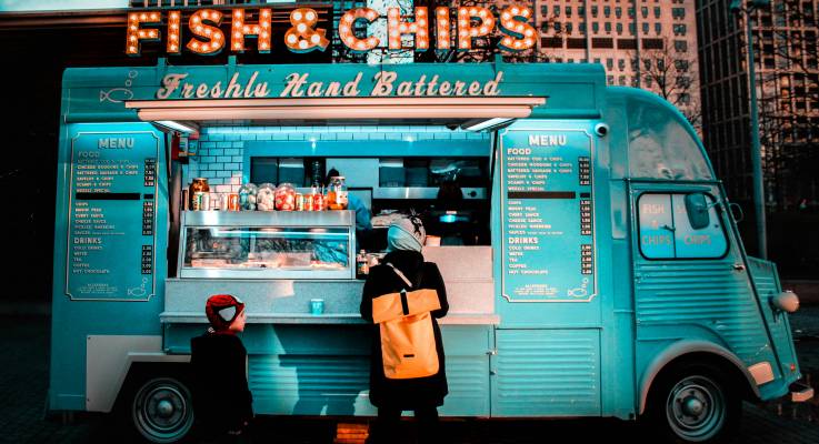 Transformer un véhicule en foodtruck : lancez votre activité mobile