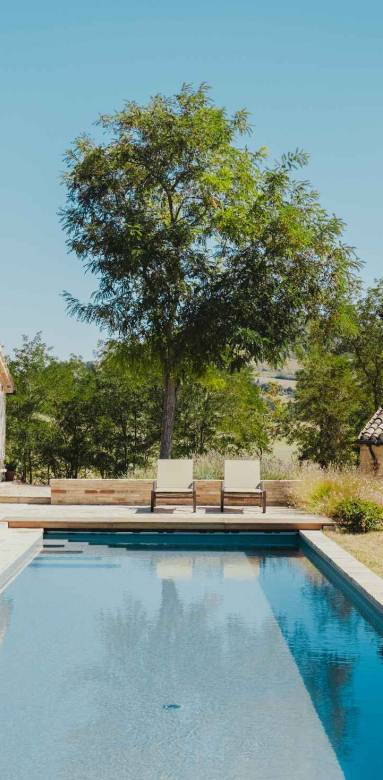 Piscine dans le sud avec coin cosy 