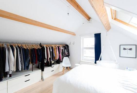 Aménager une chambre mansardée avec penderie - Rochefort 17