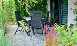 terrasse avec tapis de pierre