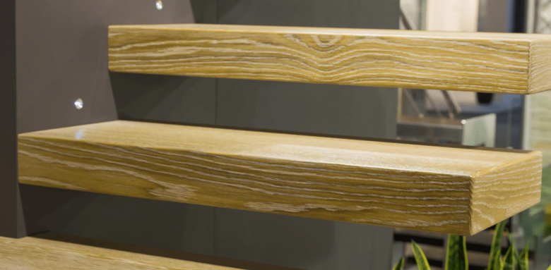 Escalier suspendu Poissy