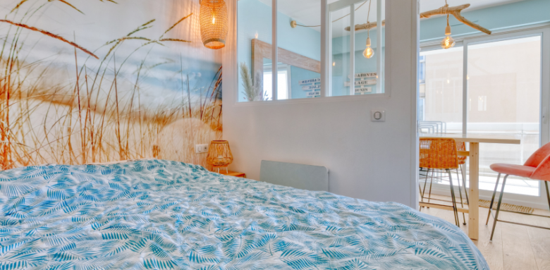 Poser du papier peint panoramique