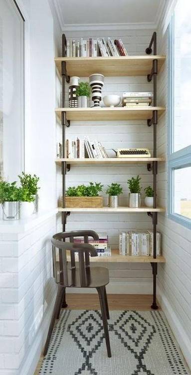 Loggia aménagée avec étagère et faïence métro - Rochefort 17