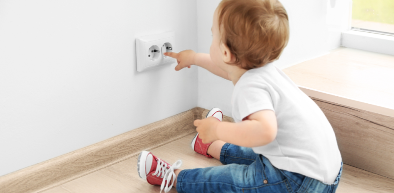 Enfants dangers électricité