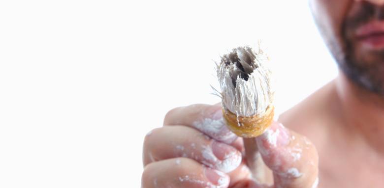 Réparer ou masquer un plafond qui se fissure