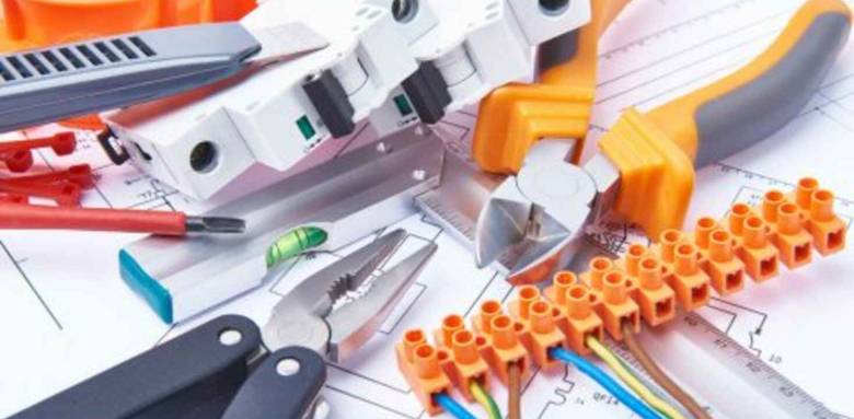 Vérifier son installation électrique - La Maison Des Travaux Savigny sur Orge