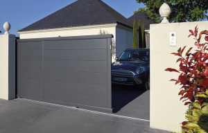 Portail motorisé coulissant ou battant