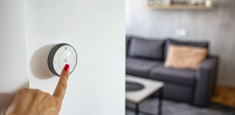 Thermostat pour plafond rayonnant