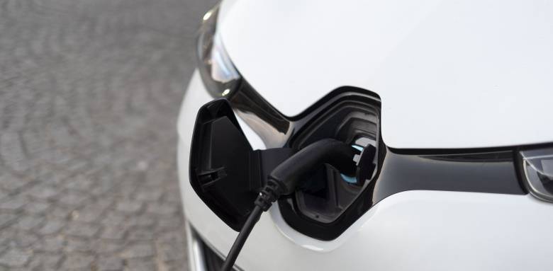 Installation d'une borne de recharge pour voiture électrique - Bourg-en-Bresse 01