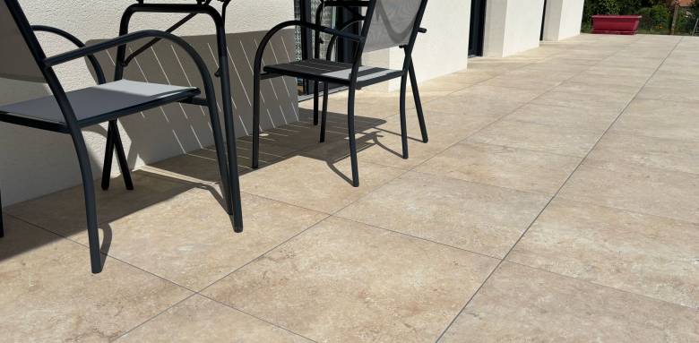 Aménagement terrasse extérieur carrelage Mérignac