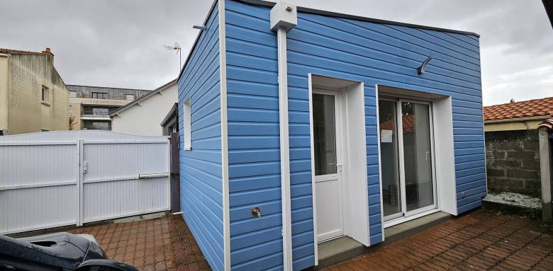 Extension Bois coloris bleu ciel