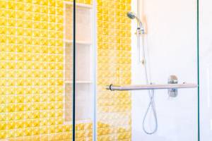 La salle de bain PMR