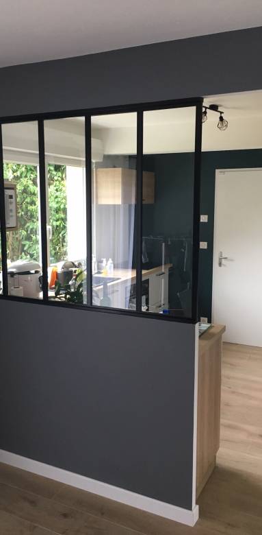 Cuisine séparée du salon par création d'une verrière - Nantes 44