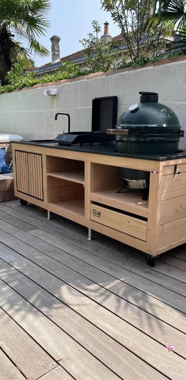 cuisine extérieure en bois à Blain