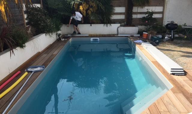 Piscine enterrée avec liner et volet roulant électrique - Nantes 44