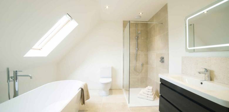 Salle de bain peinte