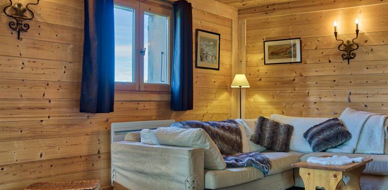 Un bardage bois à l'intérieur de votre maison à Tours.