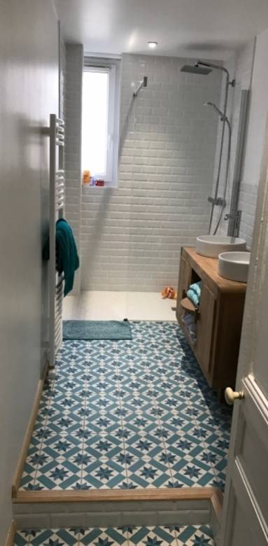 Salle de bain Bleue