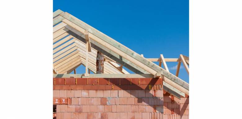 Optimisez votre Maison : Les Avantages de la Rénovation ou du Changement de Charpente avec les Matériaux Modernes - 50410 Villebaudon