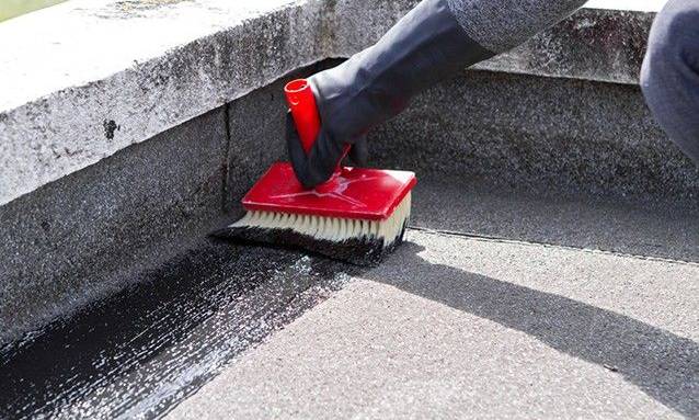 Etanchéité toit terrasse bitume au pinceau