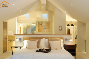 Transformer ses combles en suite parentale : un projet à fort potentiel