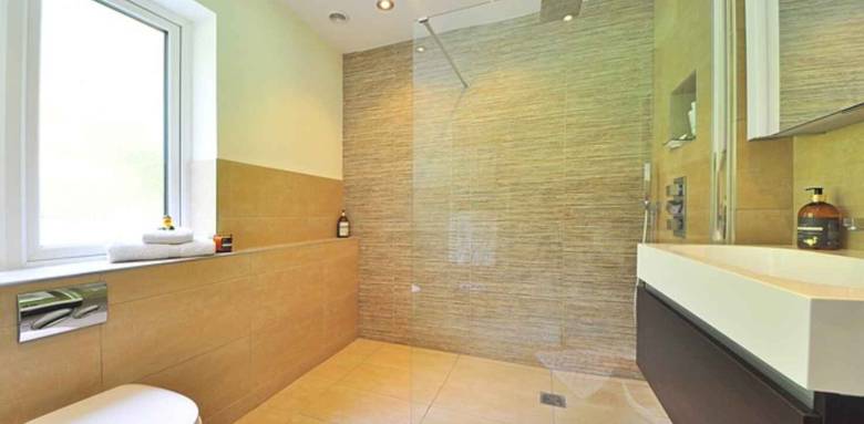 Rénover une salle de bain à Le Perreux