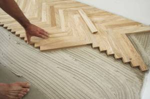 Réalisation d'un ponçage et vitrification de parquet à Antony (Rénovation parquet)