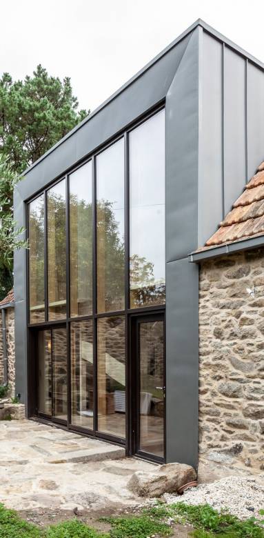 Extension aluminium - terrassier 77, maçon 77, menuisier 77, charpentier 77, couvreur 77, étanchéiste 77, façadier 77, plaquiste 77, plâtrier 77, électricien 77, plombier 77, carreleur 77, chauffagiste 77, peintre intérieur 77, décorateur intérieur 77