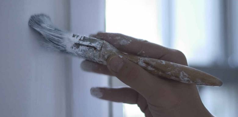 Donner un coup de peinture à votre intérieur à Paris 8 