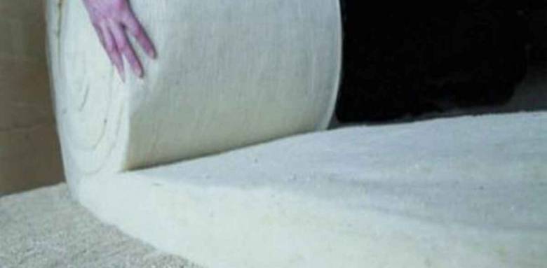 Rouleau de laine de mouton pour l'isolation écologique - Nantes 44