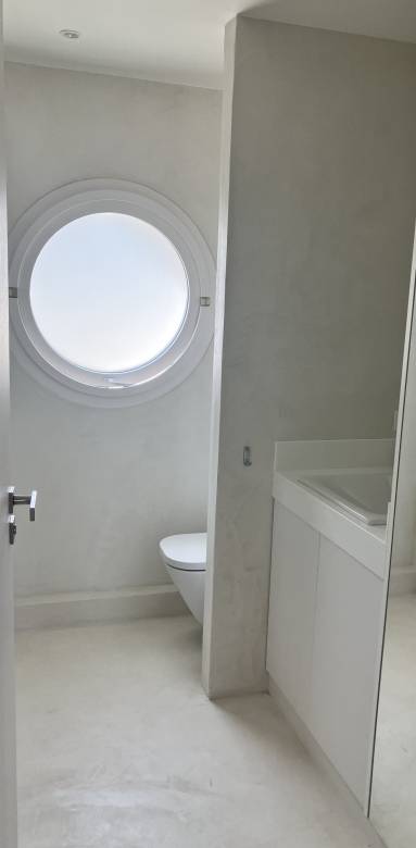 salle de bains en béton ciré Levallois Perret (92300)