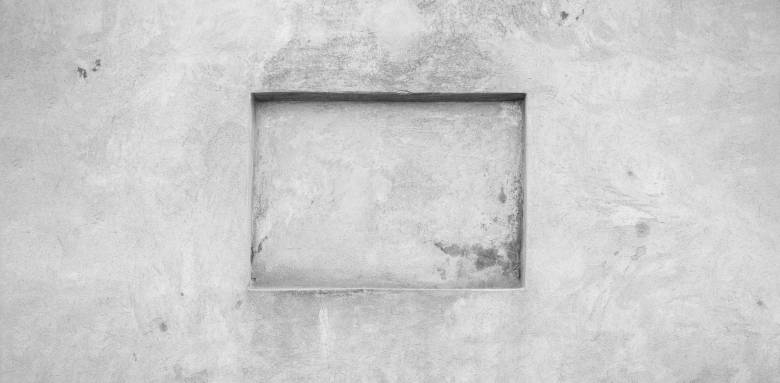 Une niche murale épurée en béton 