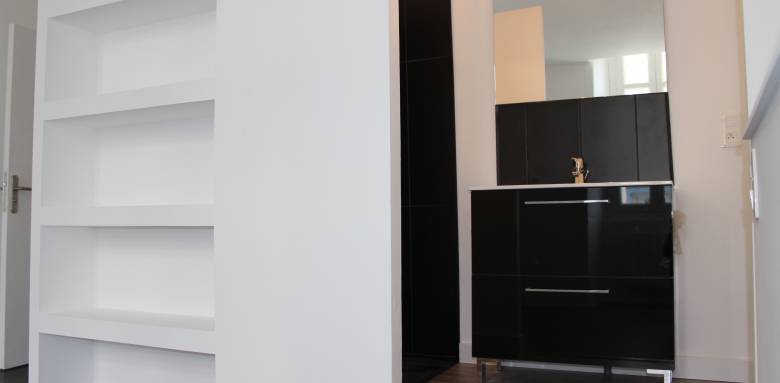 optimisation des espaces de rangements d’un petit appartement à Issy-les-Moulineaux