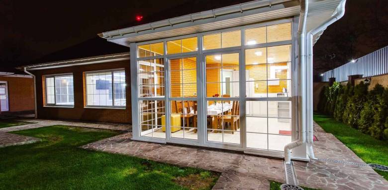 Une véranda est une vraie extension de la maison à paris 17