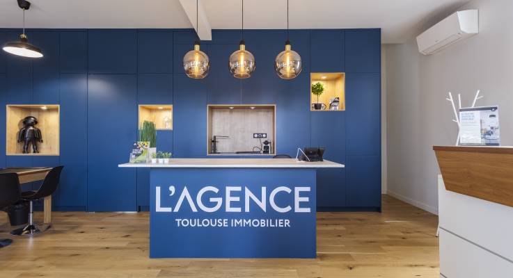 Accueil avec agencements sur mesure