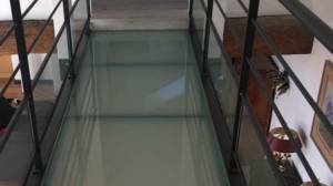 passerelle en verre