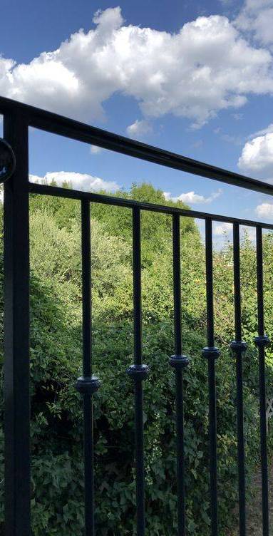 Garde-corps de terrasse en fer forgé - bouc-bel-air-13
